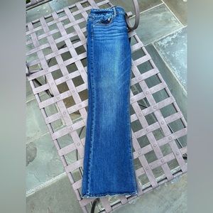 AEO Artist Stretch Flared Jeans Size 12